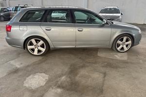 Audi A4 2.0 T 20V Avant