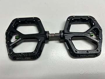 PEDALI FLAT RACEFACE ATLAS