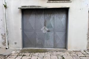 BOX A SANTERAMO IN COLLE