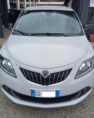 Lancia Ypsilon 1.2 69 CV 5 porte GPL Ecochic Silve