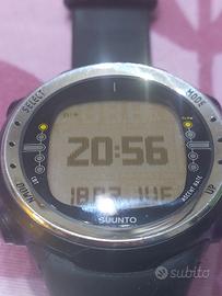 Suunto D4