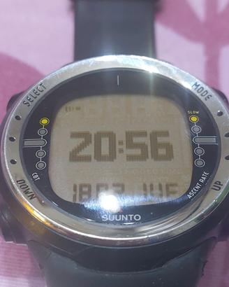 Suunto D4