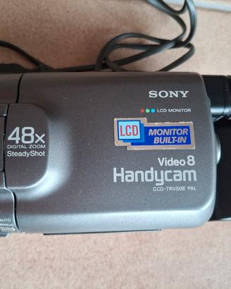 Sony Handycam Video 8
48x Digital Zoom