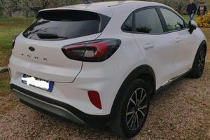 Ford PUMA Diesel 2021 km 86000
