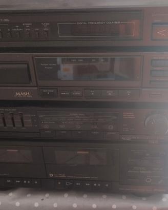 impianto completo lettore CD amplificatore e radio
