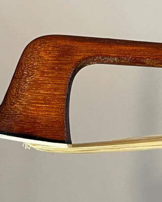 Arco da Violino Edwin Otto Herrmann.