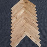 Parquet listello rovere nodato Modena