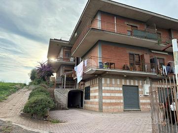 2 LOCALI A FRASCATI
