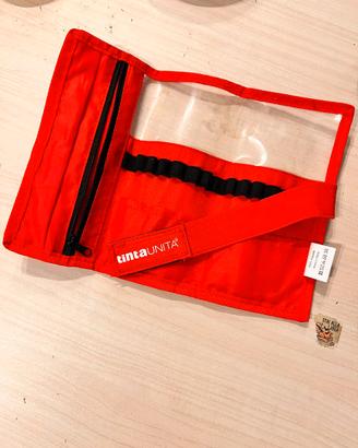 Astuccio rotolo Tinta Unita per cancelleria scuola