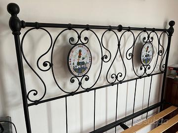 Letto matrimoniale in ferro battuto