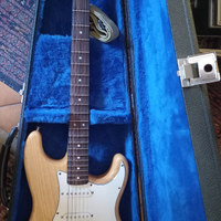 Chitarra Fender stratocaster mexico tasti scavati