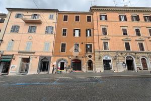 3 LOCALI A GENZANO DI ROMA