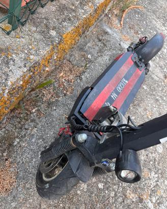 Monopattino elettrico kugoo m4 sport