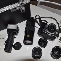 OLYMPUS OM2-N  CON ACCESSORI (USATO)