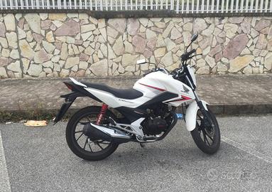 CB 125 F