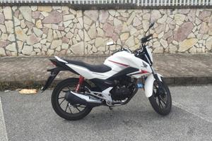 CB 125 F