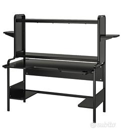 Scrivania gaming IKEA