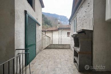 PLURILOCALE SEMI INDIPENDENTE