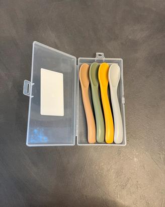 Cucchiaini posate di silicone per svezzamento