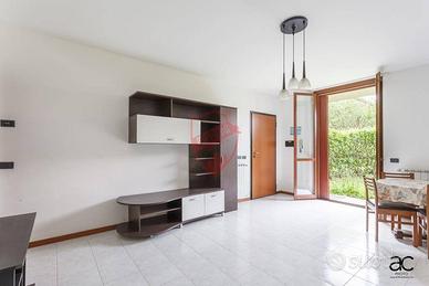 AMPIO BILOCALE CON GIARDINO E BOX DOPPIO