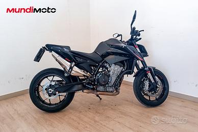 KTM 890 DUKE - 2021