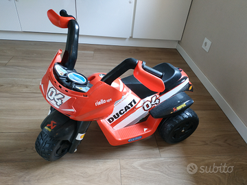 Motoretta bambini peg Perego