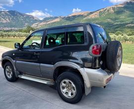 Nissan Terrano 2.7 autocarro 4x4