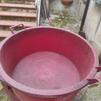 MASTELLO PER VINACCIA  IN PLASTICA 150 lt.