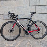 Pinarello Dogma  Ultegra elettronico freni a disc