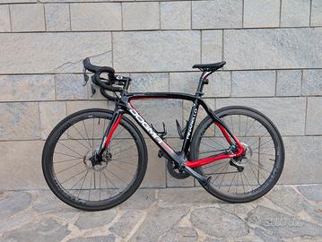 Pinarello Dogma  Ultegra elettronico freni a disc