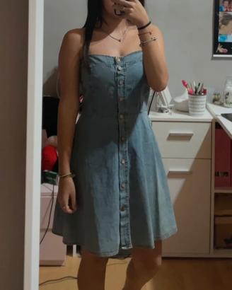 vestito di jeans