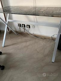 soggiorno, scrivania e armadio 