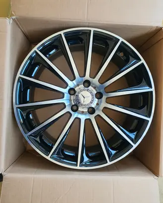 Cerchi Nuovi 19 Mercedes classe A B C E Cla Gla Gl