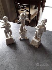 Statuine antiche in porcellana 