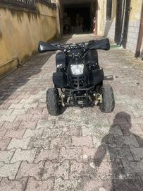 quad 125cc + casco