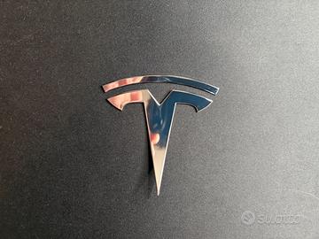 Logo posteriore Tesla model Y ORIGINALE