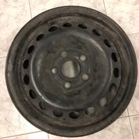 4 cerchioni in ferro da 15" per VW Golf