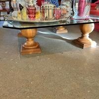 Tavolo basso in vetro