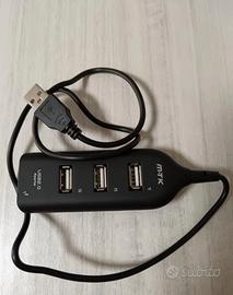 adattatore usb a 4 ingressi per computer o cell. 