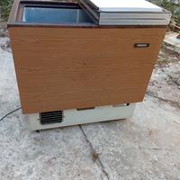 CONGELATORE A POZZETTO 