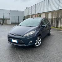 ford fiesta x neopatentati - distribuzione fatta