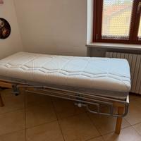Letto elettrico Dorelan per degenza e disabilità