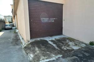Box con soppalco e bagno