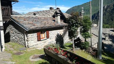 Casetta vacanze per 2 nella pace della montagna