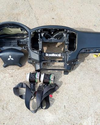 KIT AIRBAG - Mitsubishi Pajero 4° serie (2006-2021