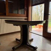 Tavolo rotondo allungabile in legno – solido e cap