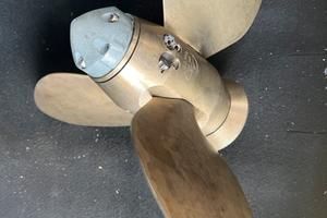 Elica Max Prop Easy Sail Drive