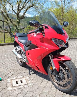 Honda VFR800F ABS PLUS