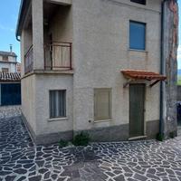 Casa indipendente in centro paese