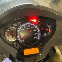 Sh300i sport 2009